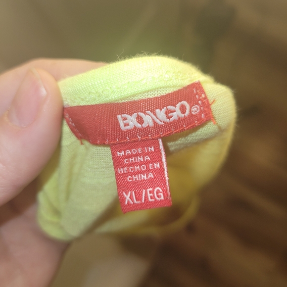 Bongo Neon Yellow Sequinned Flowy Tank - Picture 6 of 7